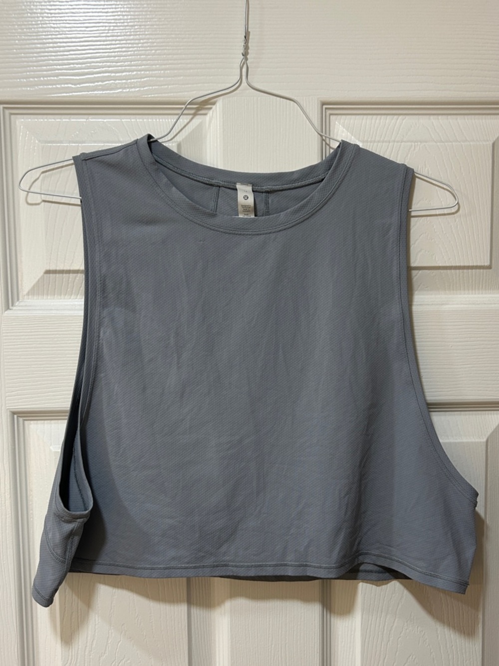 lululemon athletica Gray Sleeveless Cropped Muscle Tank